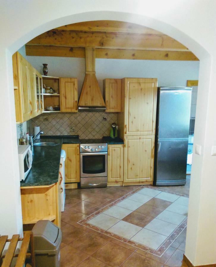 Apartman Pod Kalvariou - Rodinny Dom Banska Stiavnica Exterior photo
